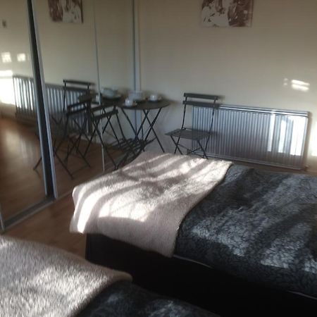 Thorpe Accommodation Екстериор снимка